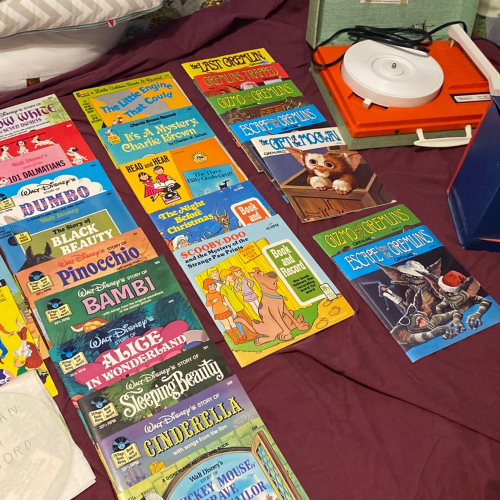 Lot of Kids’ Stories 45s and 45 RPM Player - Disney, Gremlins, Other Favorites!